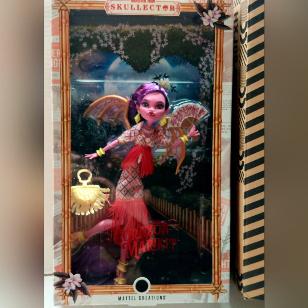 MONSTER HIGH SKULLECTOR DOLL CORAZON MARIKIT FANG CLUB EXCLUSIVE IN SHIPPING BOX